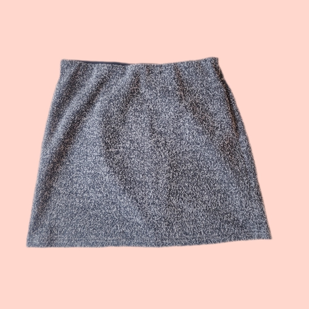 BERSHKA 🍋2 for $20🍋Medium mini skirt